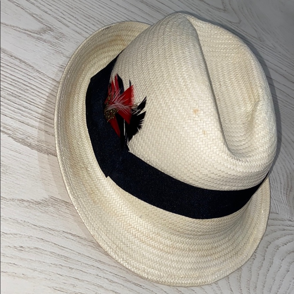 CUBAN STYLE STRAW HAT CREAM WITH FEATHER
